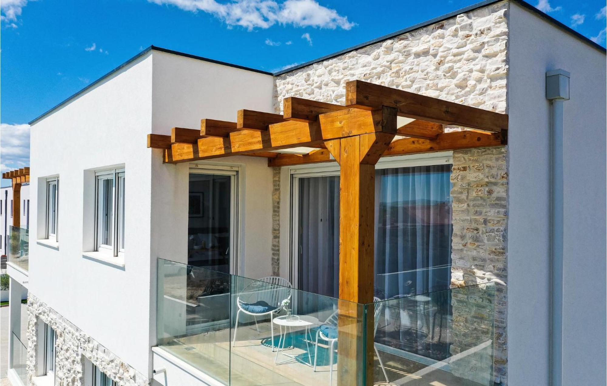 Stunning Home In Vrsi With Kitchen Exteriér fotografie